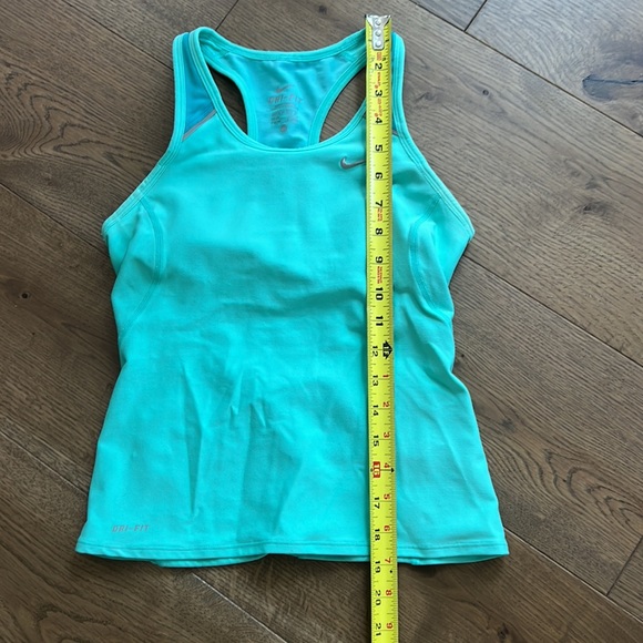 Nike Racerback Crop Tank - Picture 4 of 10